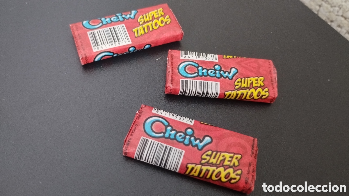 Coleccionismo: 3 chicles Cheiw tattoos chicle Damel con pegatina. Envoltorio con calcomania