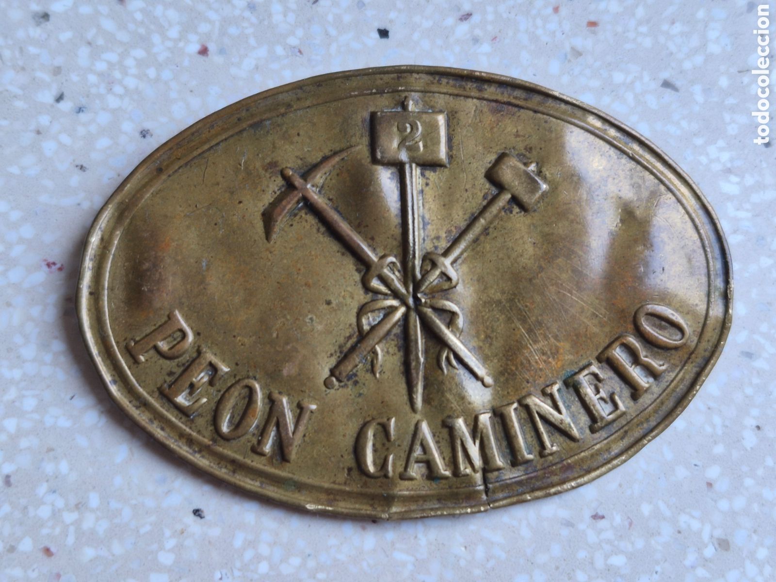 Sammeln: Placa Chapa Distintivo de Pe&oacute;n Caminero - 8 x 5,5cm - Original de &Eacute;poca . Leer