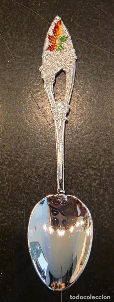 Coleccionismo: Cucharilla souvenir vintage Canad&aacute; &ndash; Hoja de arce esmaltada &ndash; 9,5 cm