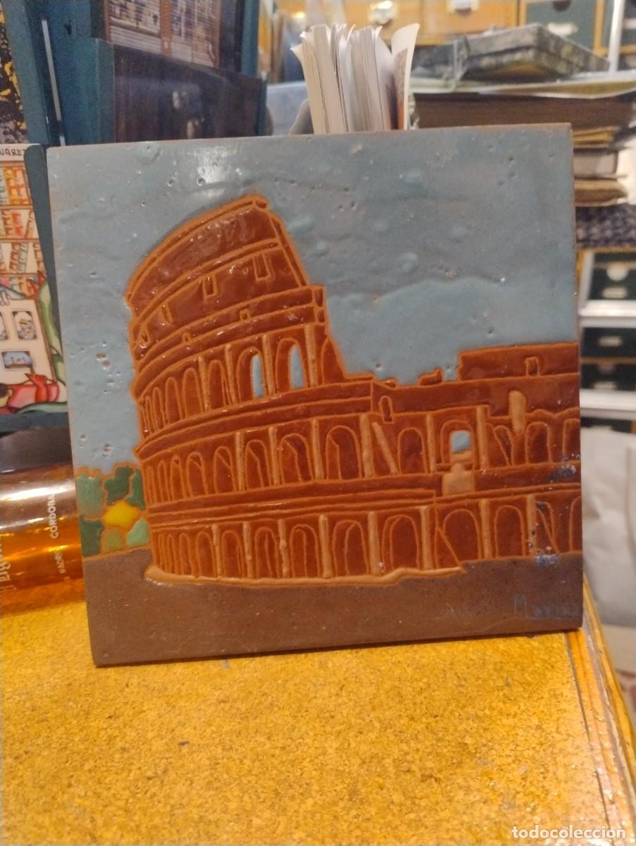 Coleccionismo: Azulejo 20 x 20,50 cm souvenir recuerdo Coliseo de Roma.