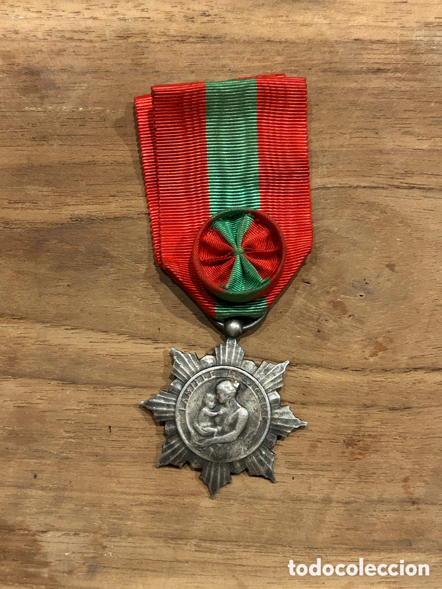 Collectionnisme: Medalla de la Familia Francesa