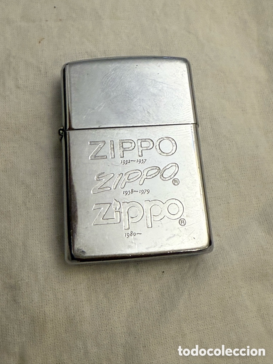 Coleccionismo: T&iacute;tulo: ZIPPO CONMEMORATIVO EVOLUCI&Oacute;N DE LOGOTIPOS 1932-1980 &ndash; VINTAGE