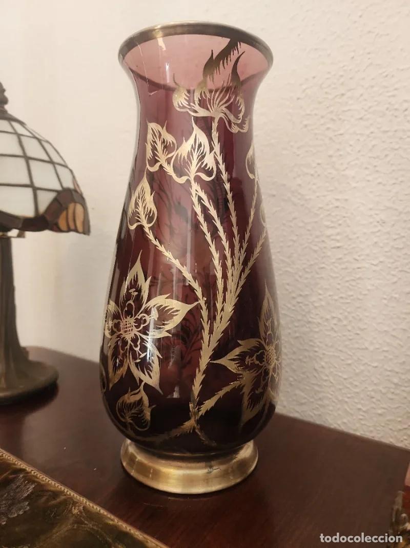 Coleccionismo: Jarr&oacute;n de Cristal Morado con Detalles en Plata - Foto 4