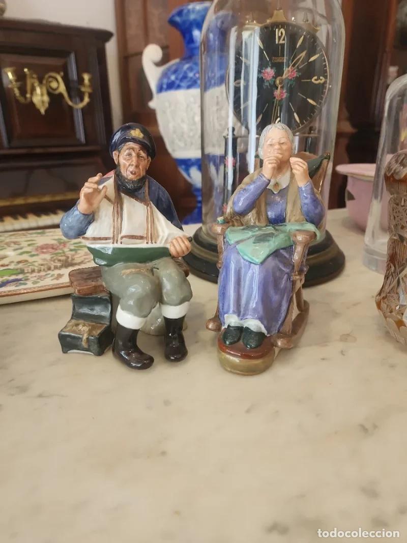 Coleccionismo: Pareja de Esculturas en Porcelana