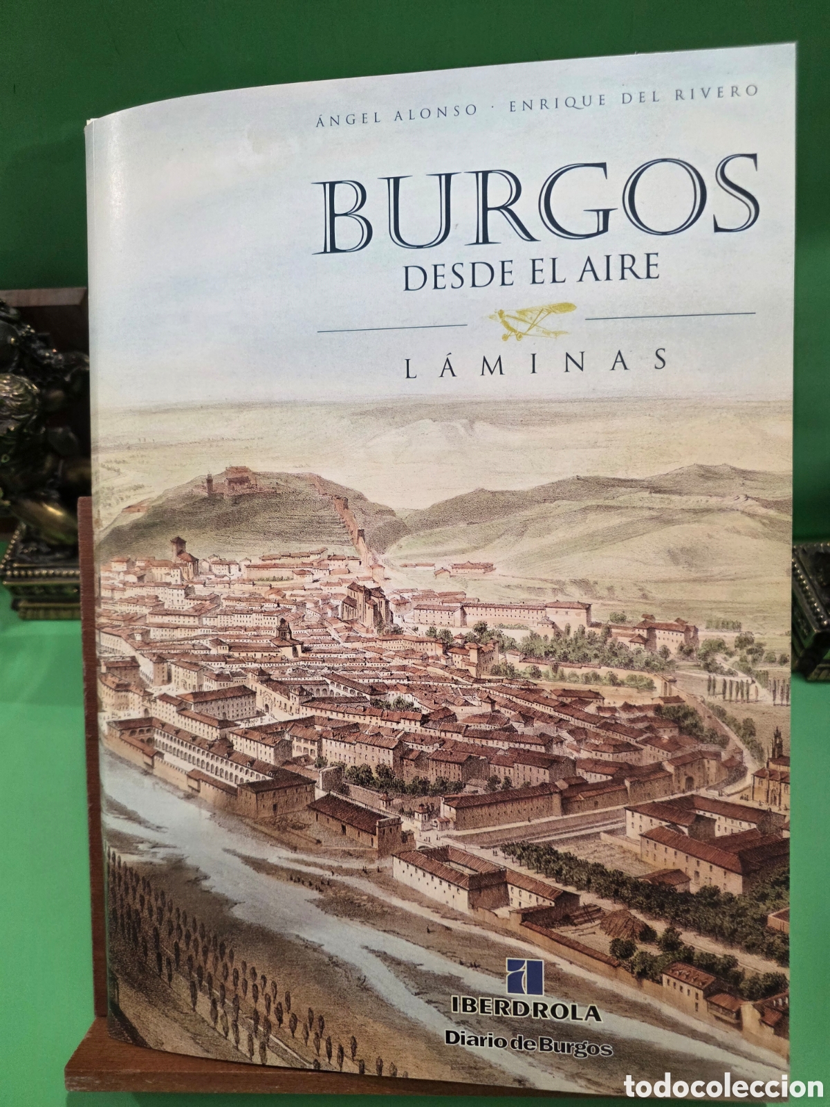 Coleccionismo: &rdquo;&rdquo;BURGOS DESDE EL AIRE&rdquo;&rdquo;...CARPETA CON 35 L&Aacute;MINAS...40 X 29 CM...ENRIQUE DEL RIVERO Y ANGEL ALONSO..