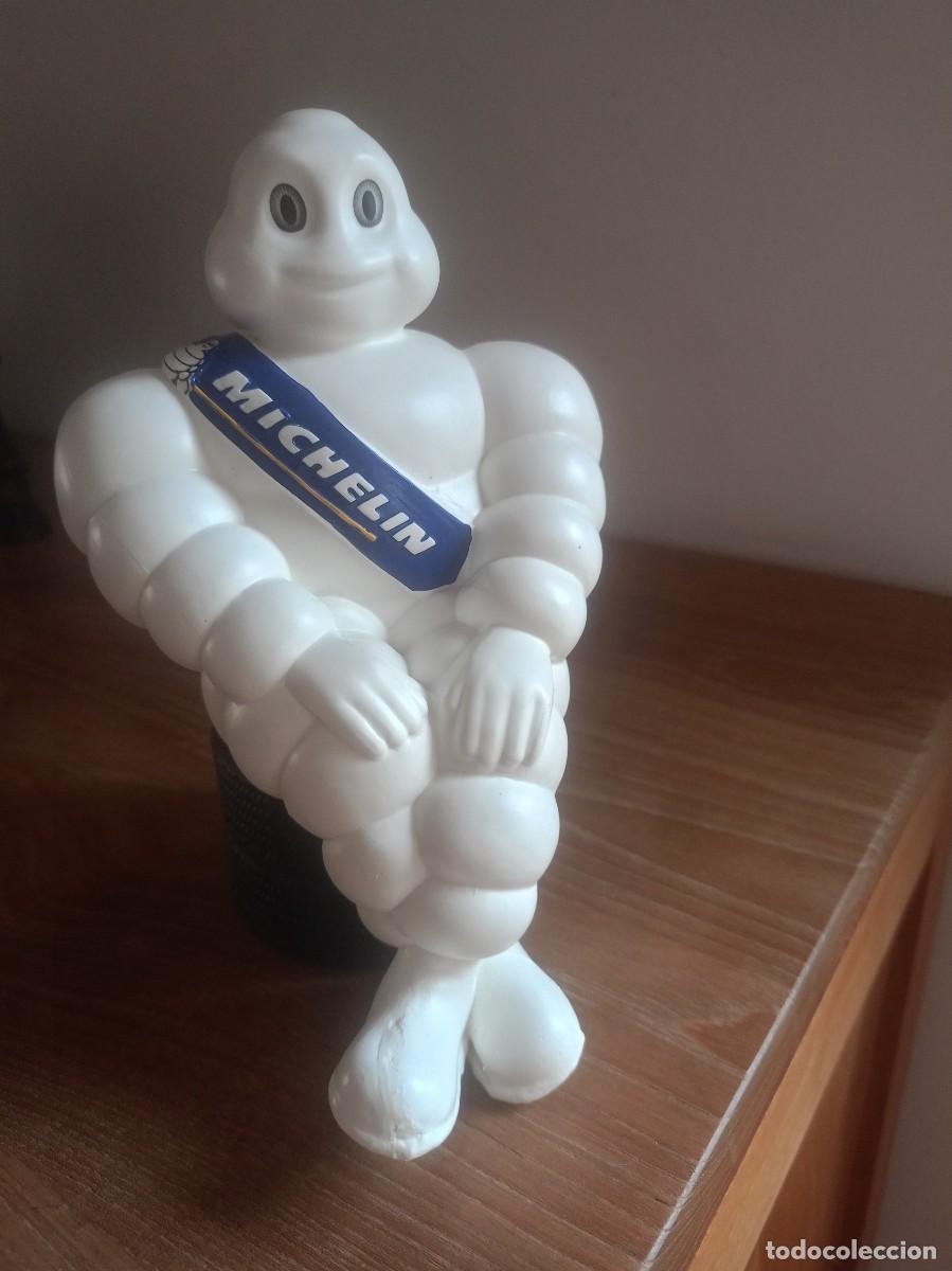 Coleccionismo: ANTIGUO MU&Ntilde;ECO BIBENDUM SENTADO SOBRE NEUM&Aacute;TICOS MICHELIN. IMPECABLE. - Foto 1