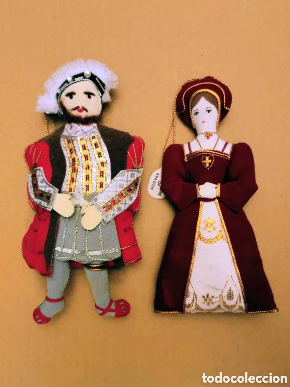Collectionnisme: Mu&ntilde;ecas Enrique VIII y Catalina de Arag&oacute;n - Past Times, UK