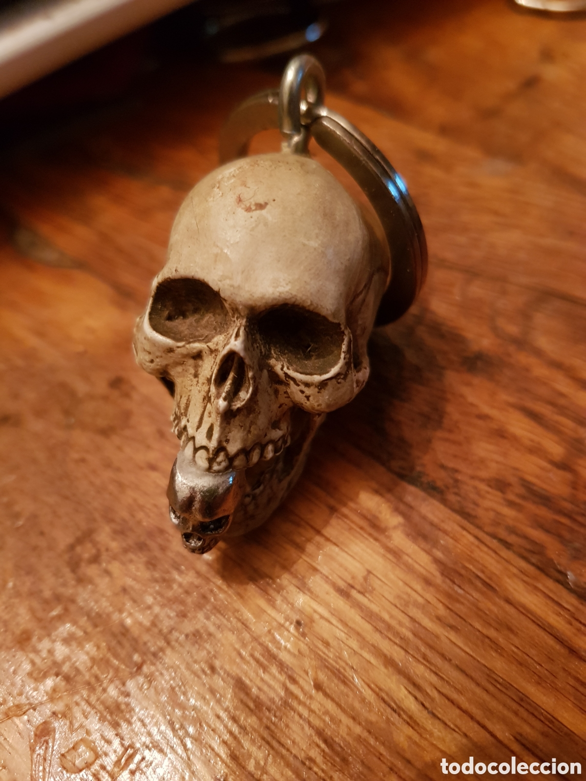 Coleccionismo: LLAVERO DE UNA CALAVERA