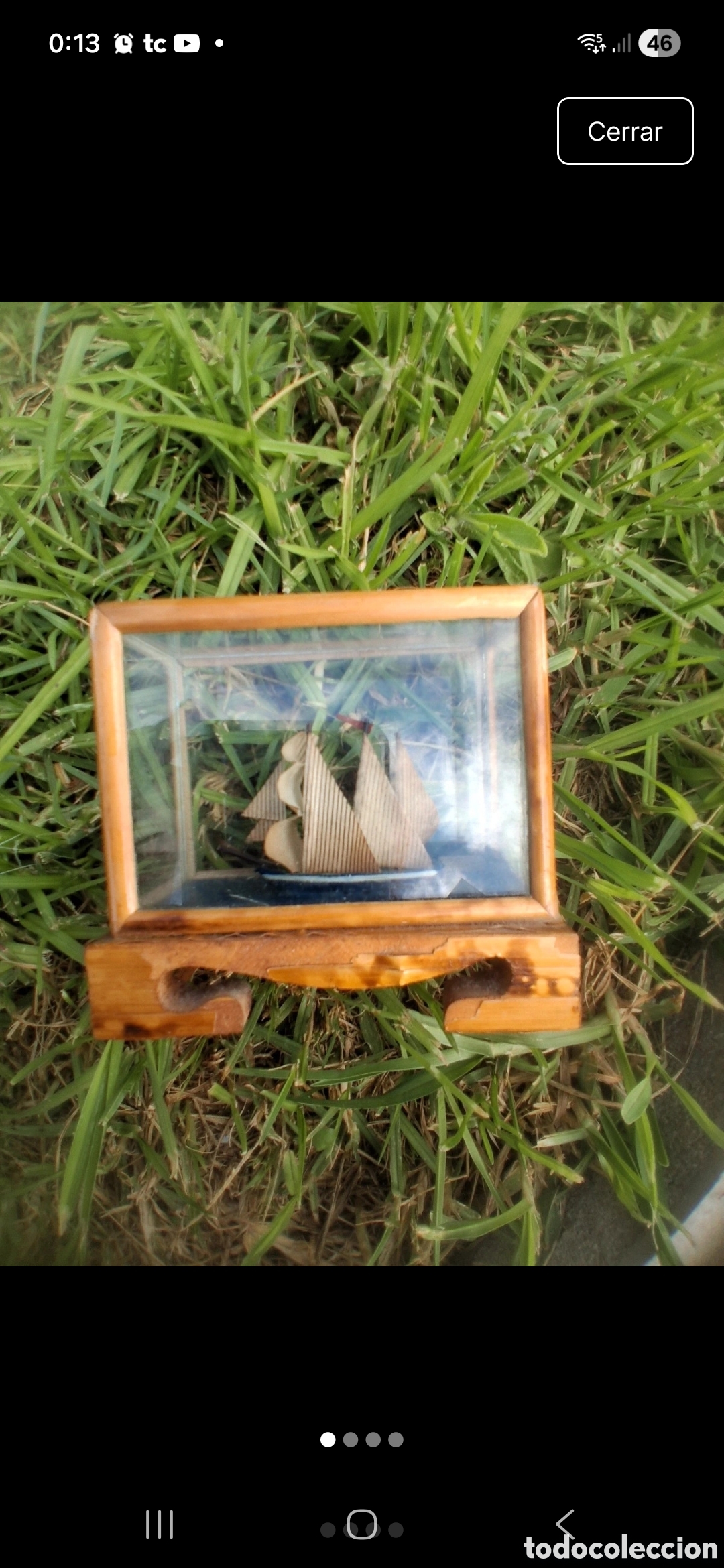 Coleccionismo: Maqueta artesanal de velero cl&aacute;sico en urna de cristal y peana de madera