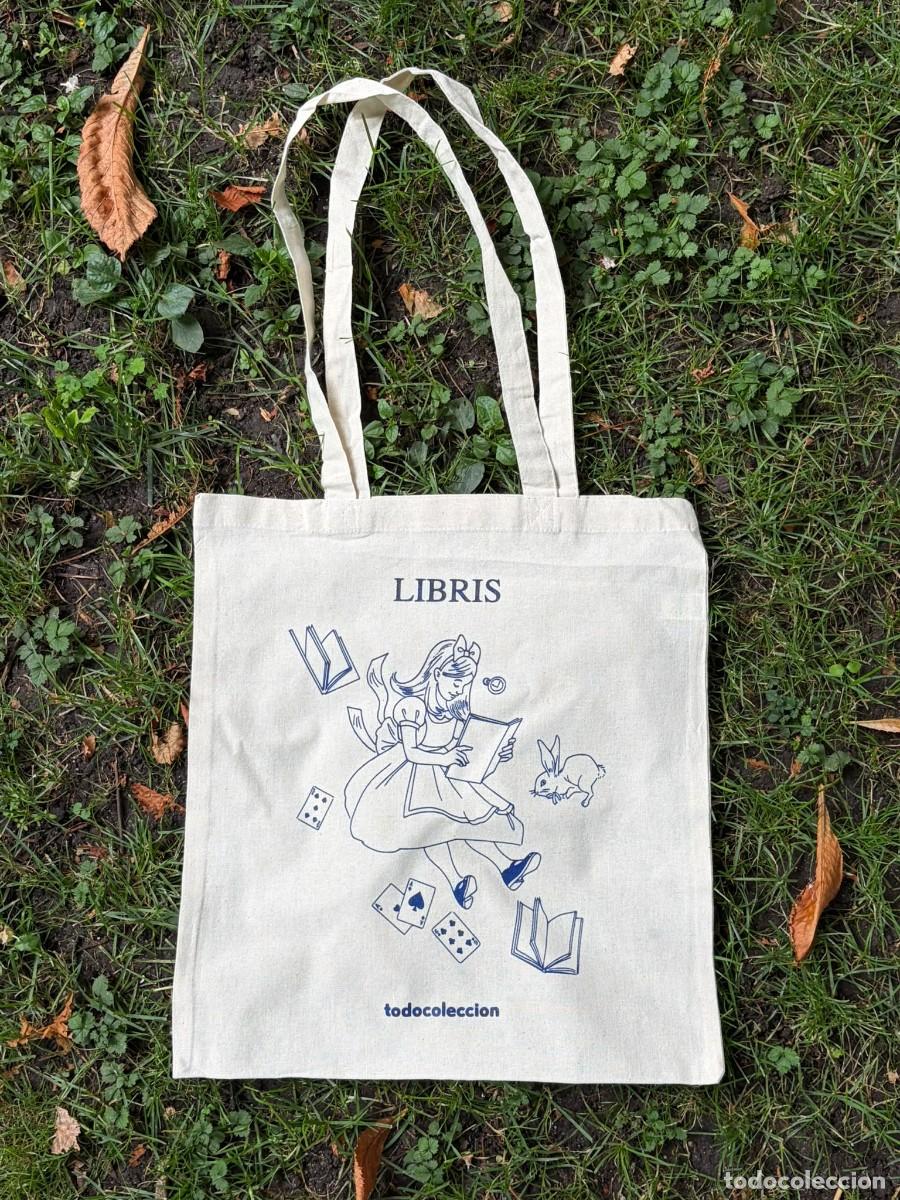 Coleccionismo: Bolsa Feria de Oto&ntilde;o del Libro antiguo - Ilustraci&oacute;n de Alicia en azul por Fernando Vicente