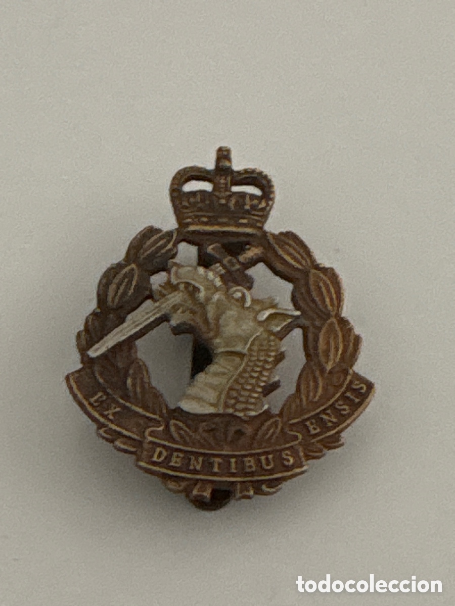 Coleccionismo: Emblema o insignia para gorra militar ( British militar&iacute;a escarapela broche)