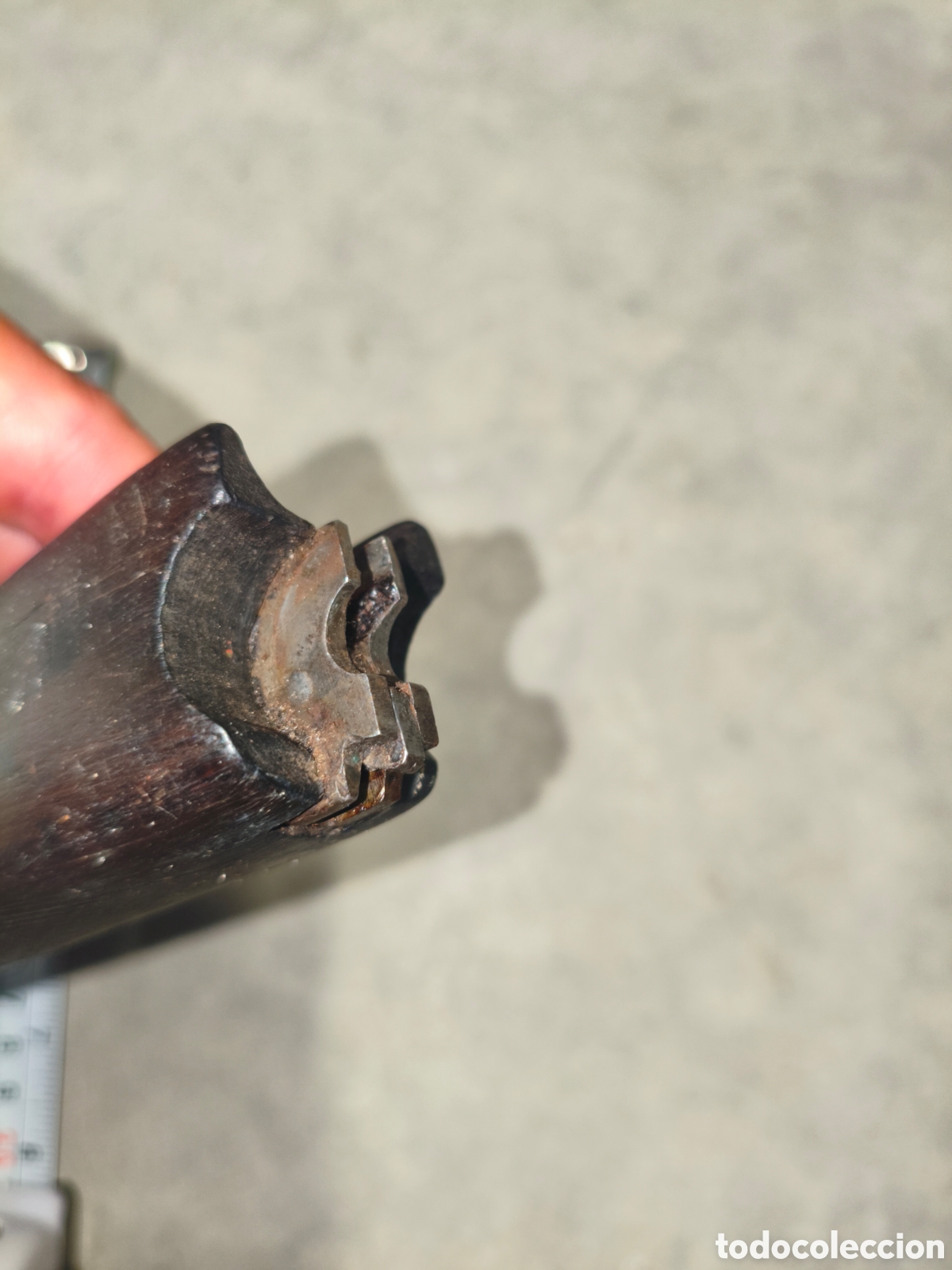 Coleccionismo: Guardamanos madera, arma antigua - Foto 2