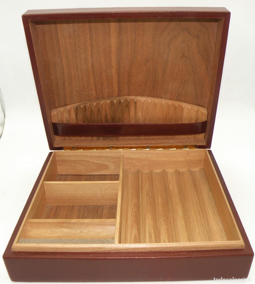 Collectionnisme: TABAQUERA DE MESA EN PIEL NUEVA