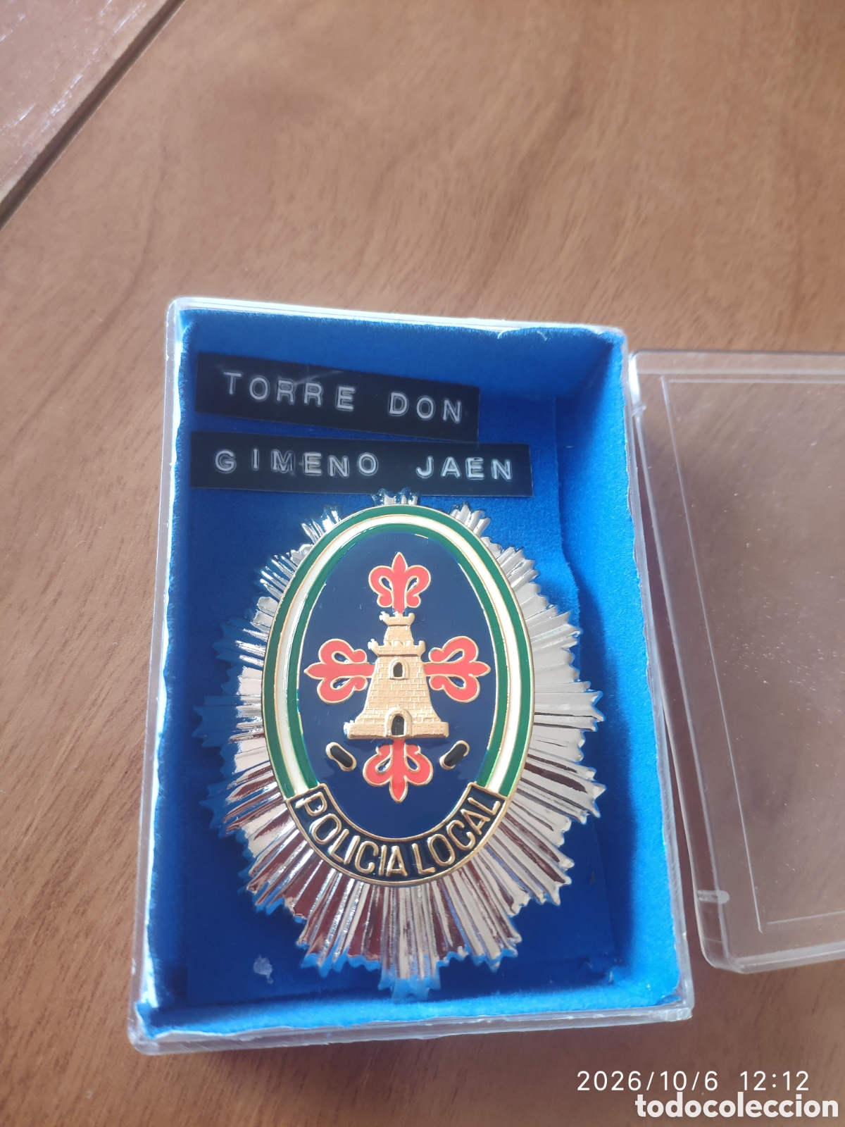 Coleccionismo: Placa insignia Polic&iacute;a local torre don Gimeno jaen