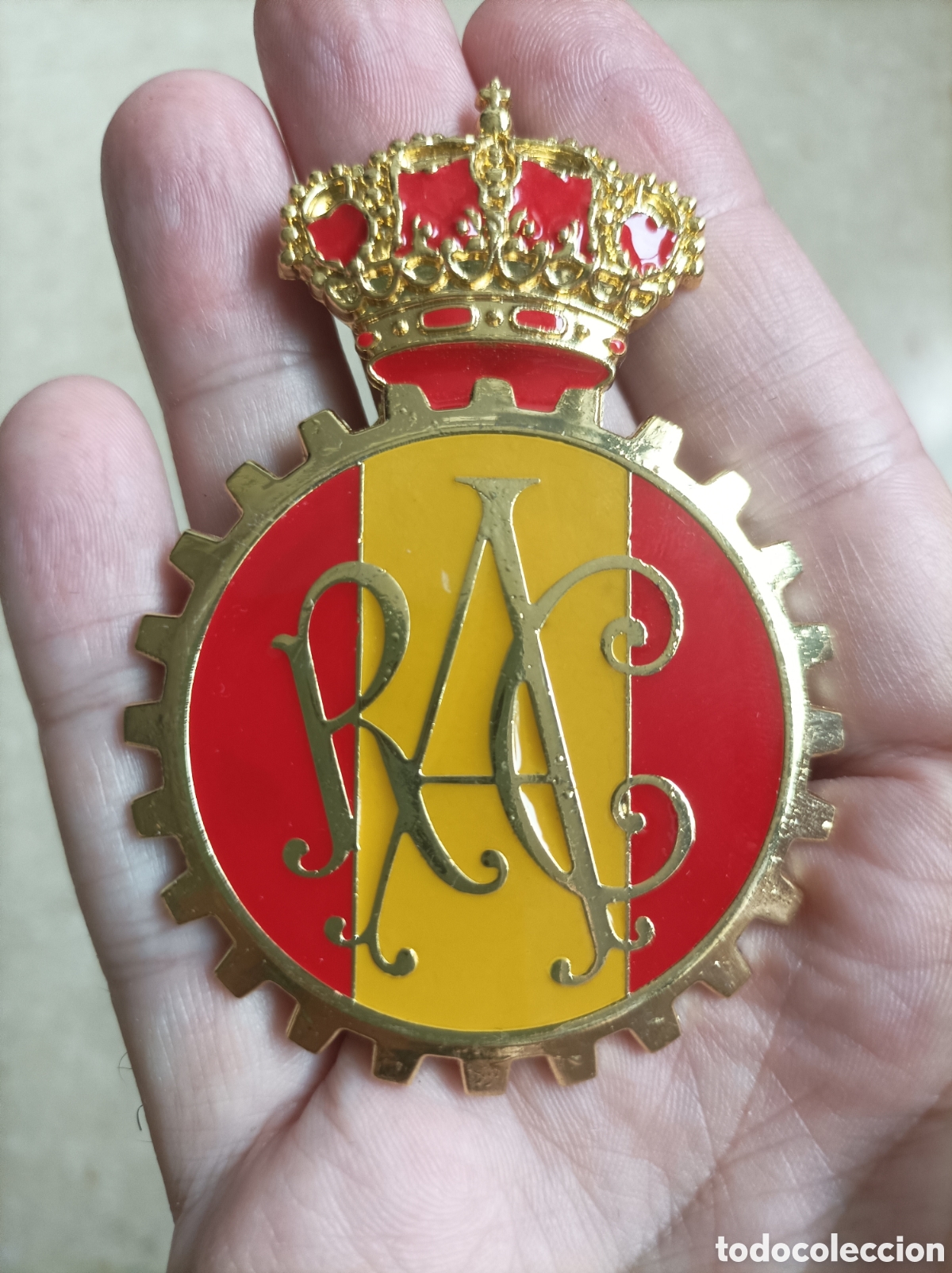 Coleccionismo: Insignia Real club del autom&oacute;vil Race