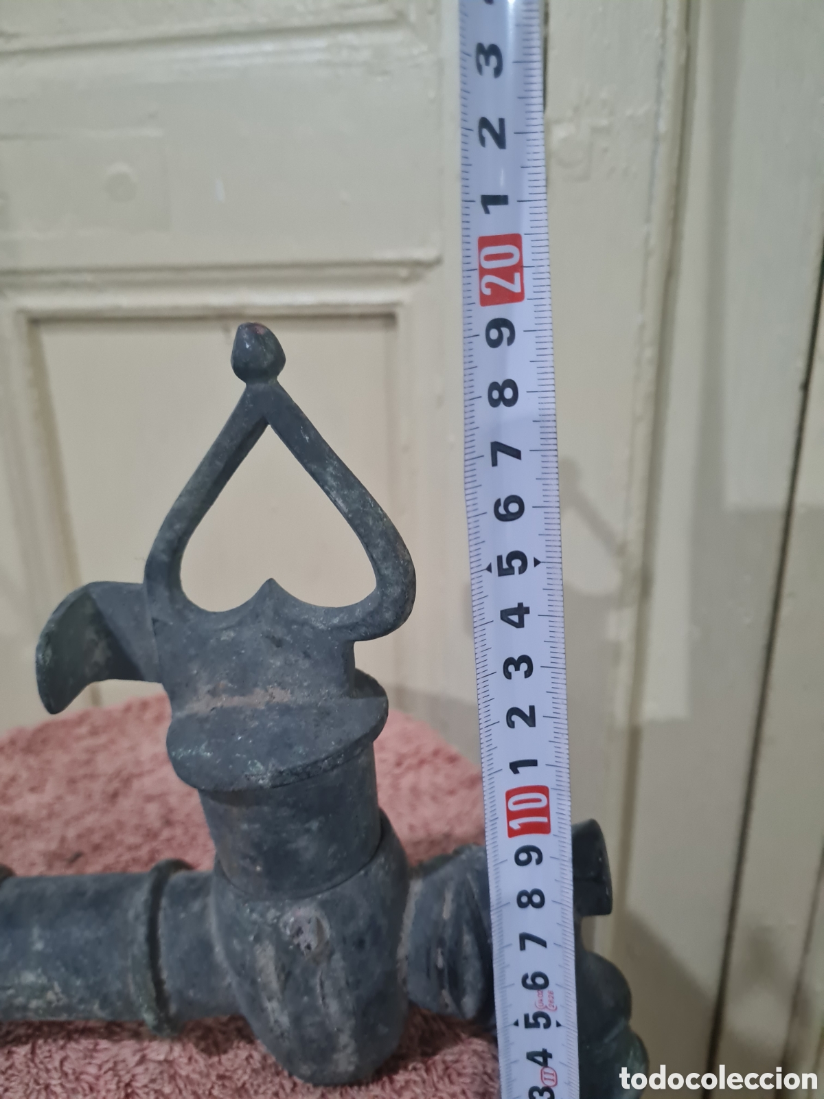 Coleccionismo: Antiguo grifo de bronce grande - Foto 6