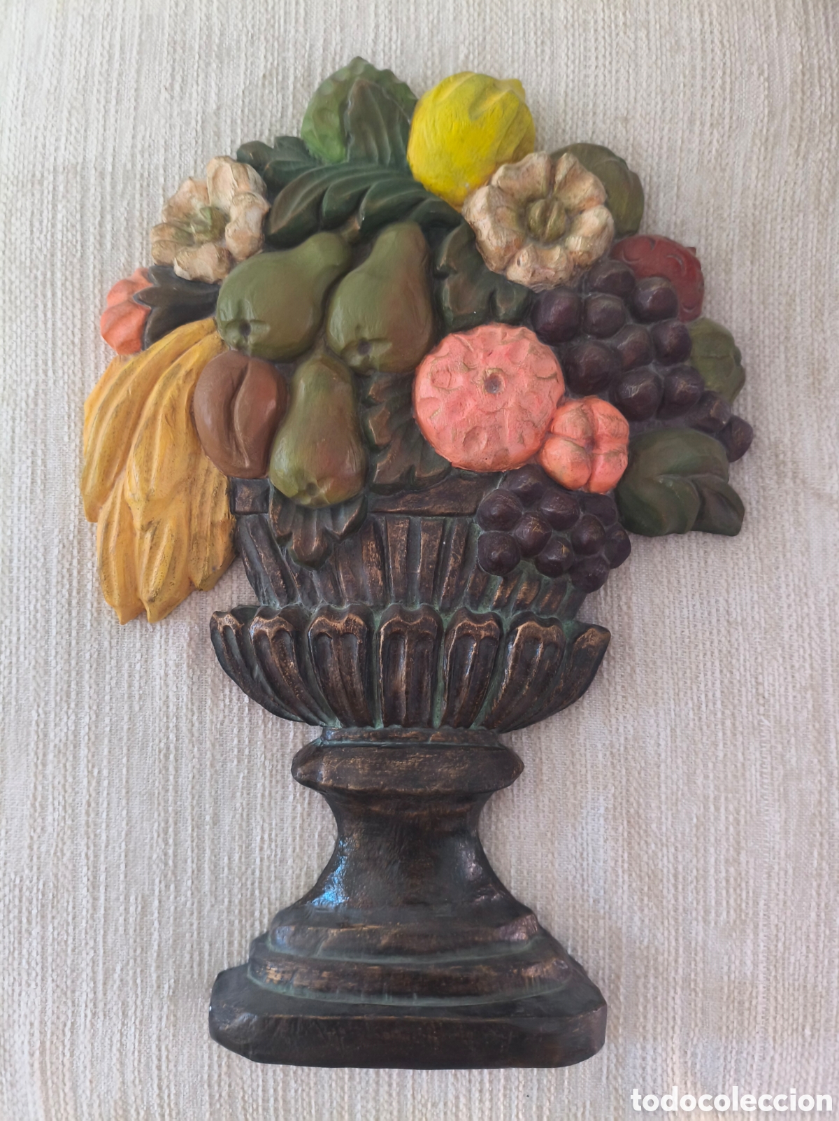Coleccionismo: Placa Vintage Jarr&oacute;n Frutas Relieve