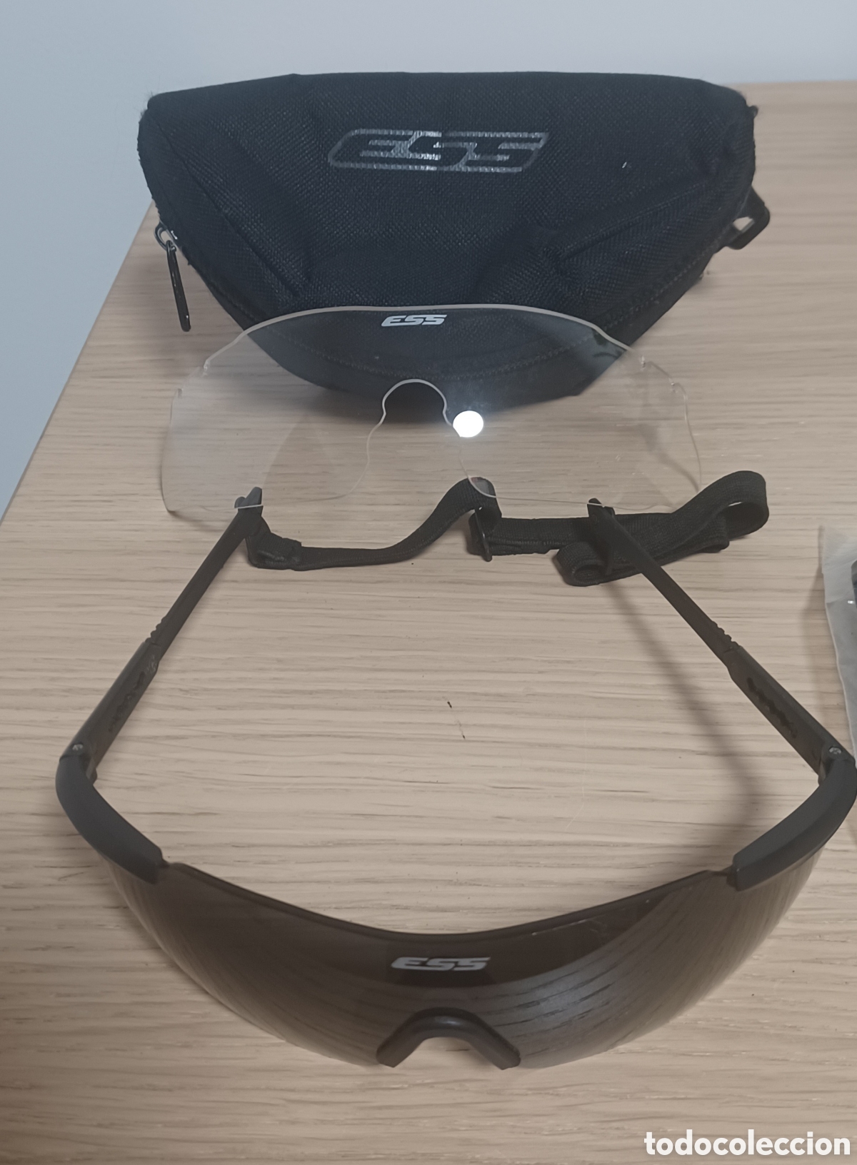 Coleccionismo: GAFAS DE PROTECCI&Oacute;N ESS PARA VISI&Oacute;N DIURNA Y NOCTURNA DEL EJERCITO ESPA&Ntilde;OL CON FUNDA - Foto 2