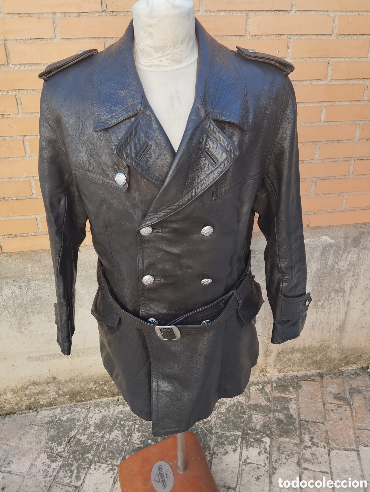 Coleccionismo: Chaquet&oacute;n de cuero del Ej&eacute;rcito - Foto 1