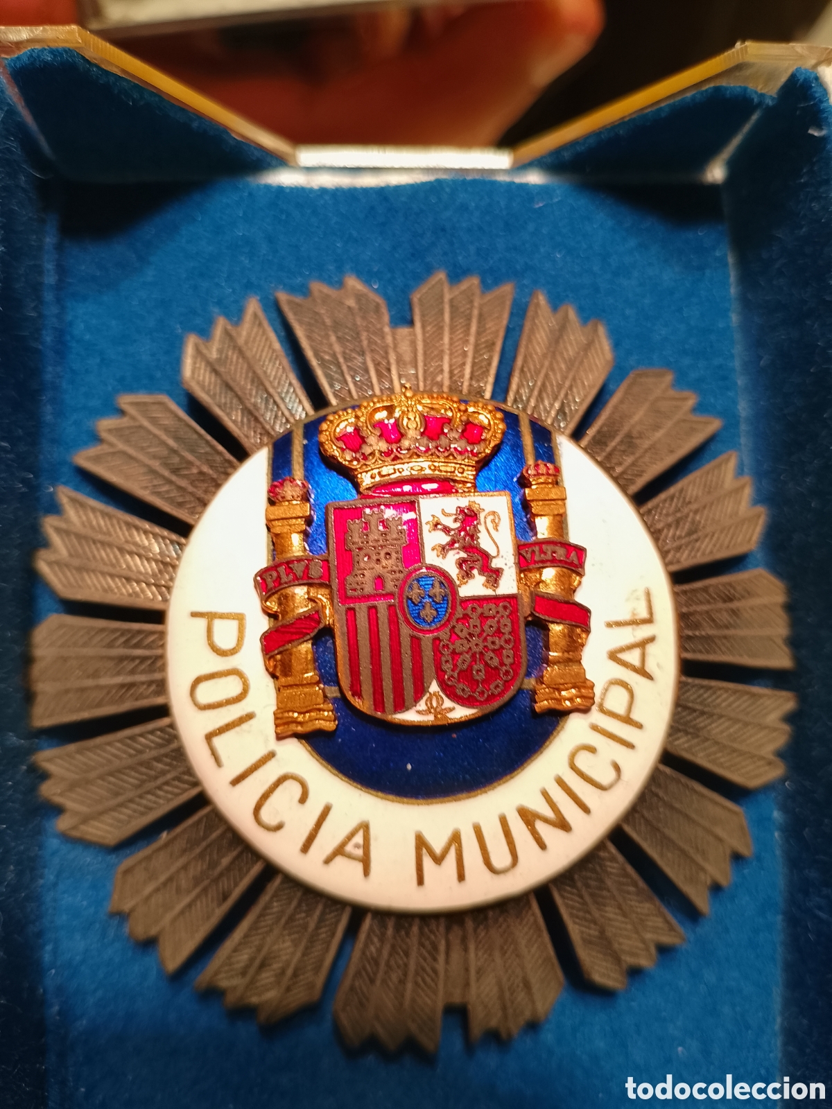 Coleccionismo: Antigua insignia Placa de polic&iacute;a municipal
