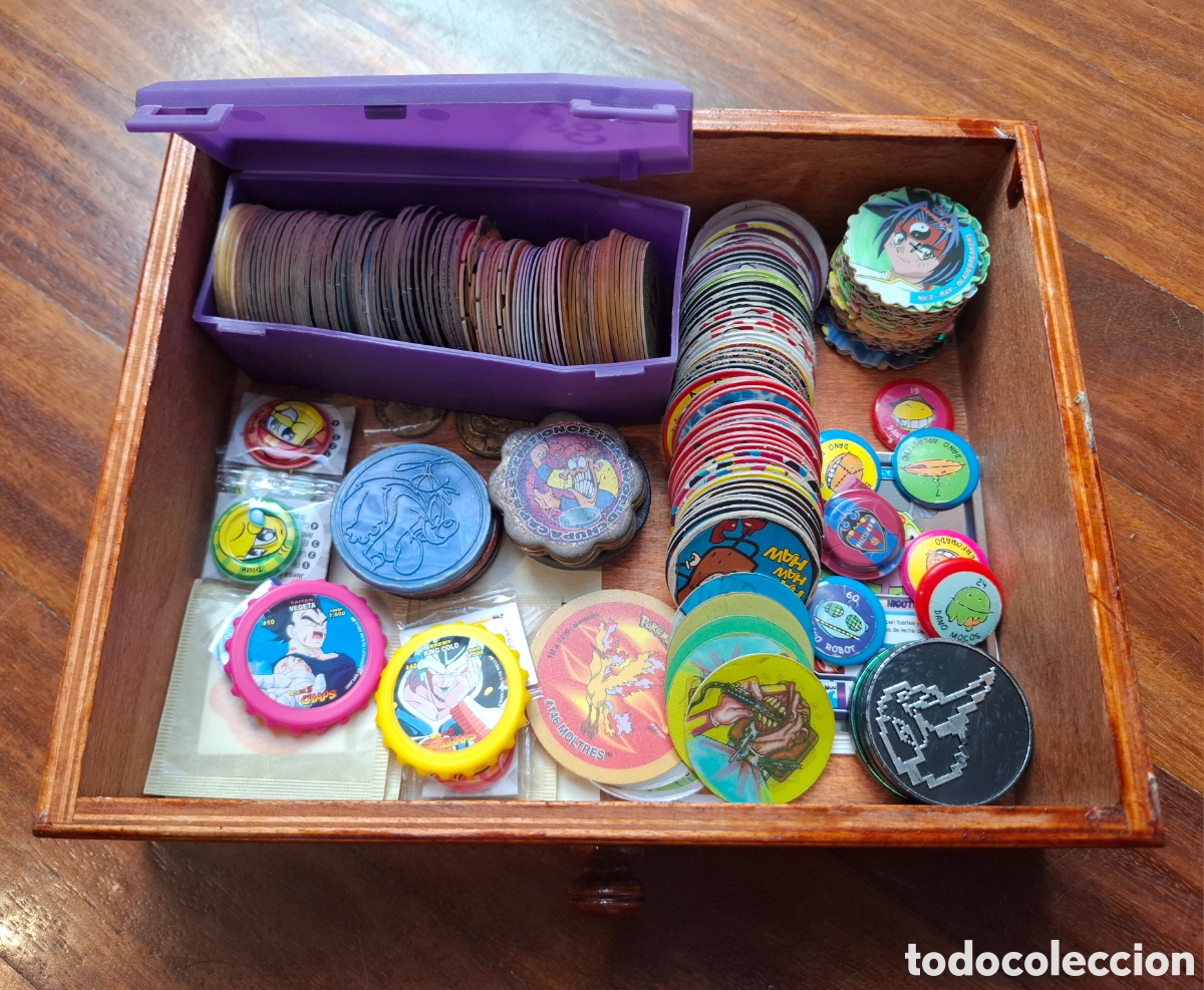 Coleccionismo: Colecciones: tazos, beyblades, staks, cromos...