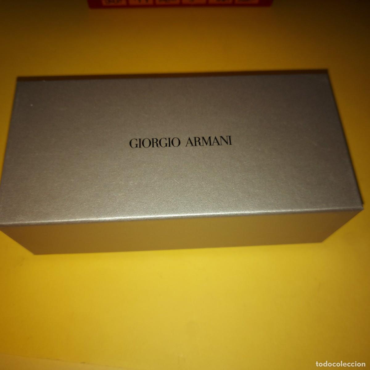 Coleccionismo: GIORGIO ARMANI CAJA RIGIDA VACIA - Foto 1