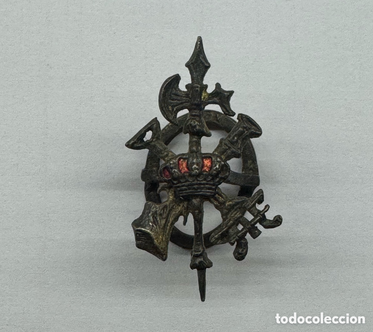 Coleccionismo: Insignia distintivo de ojal de bot&oacute;n Real Cuerpo de Alabarderos / Guardia del General&iacute;simo / Alf&eacute;rez