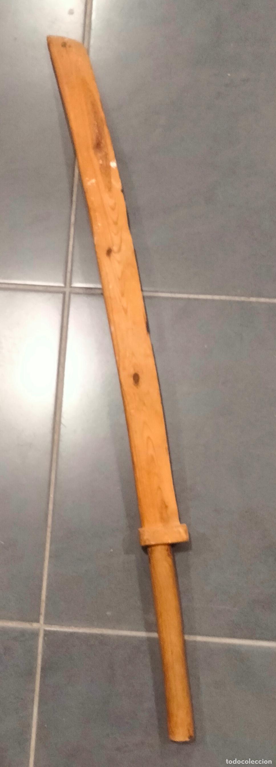 Coleccionismo: Katana de madera para entrenamiento. - Foto 1