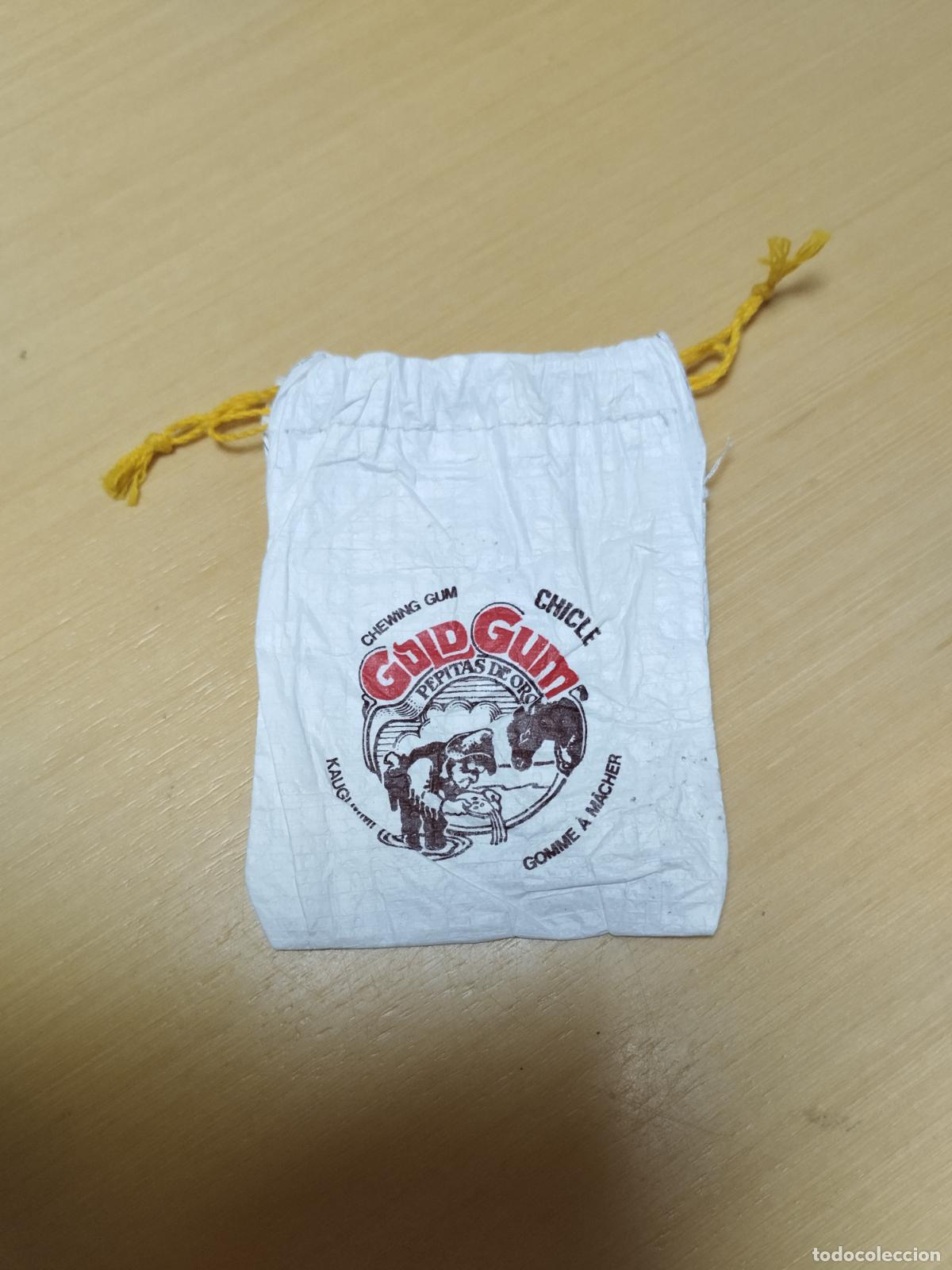 Collezionismo: GOLD GUM. GOMA DE MASCAR. BOLSA DE CHICLES QUE ASEMEJAN PEPITAS DE ORO. VACIA. COMO NUEVA