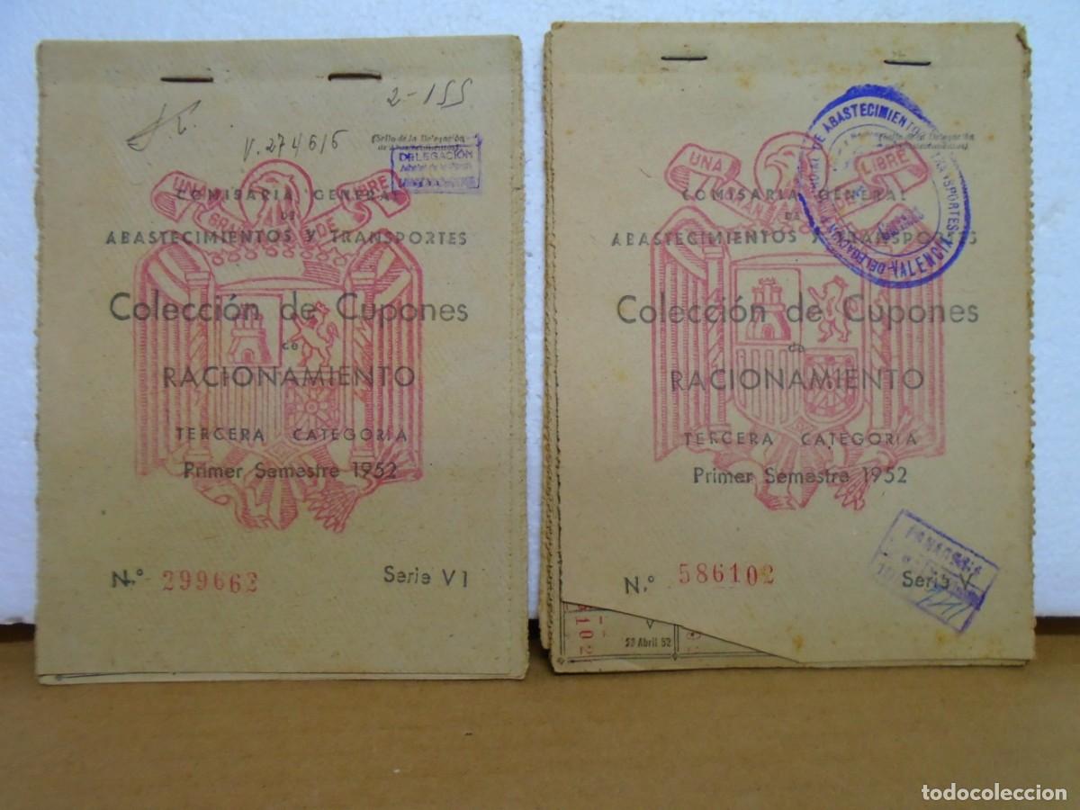 Coleccionismo: CARTILLAS DE RACIONAMIENTO,A&Ntilde;O 1952,SERIES V-VI.CONTIENEN LOS CUPONES.
