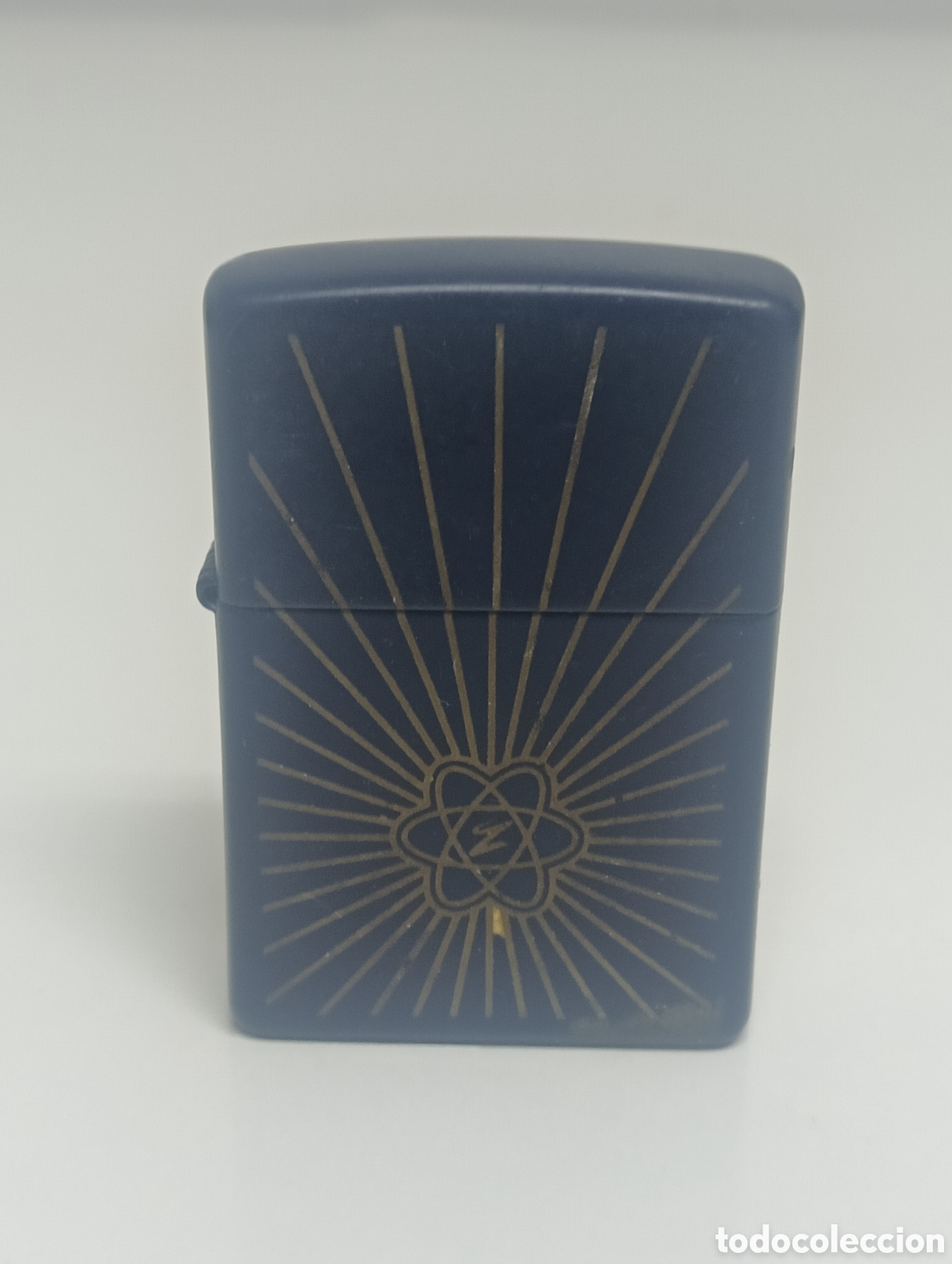 Coleccionismo: Zippo 2009 Azul S&iacute;mbolo At&oacute;mico