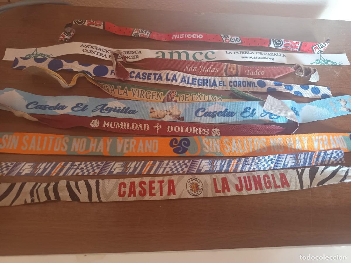 Coleccionismo: Lote de pulseras de telas varias tem&aacute;ticas - Foto 2