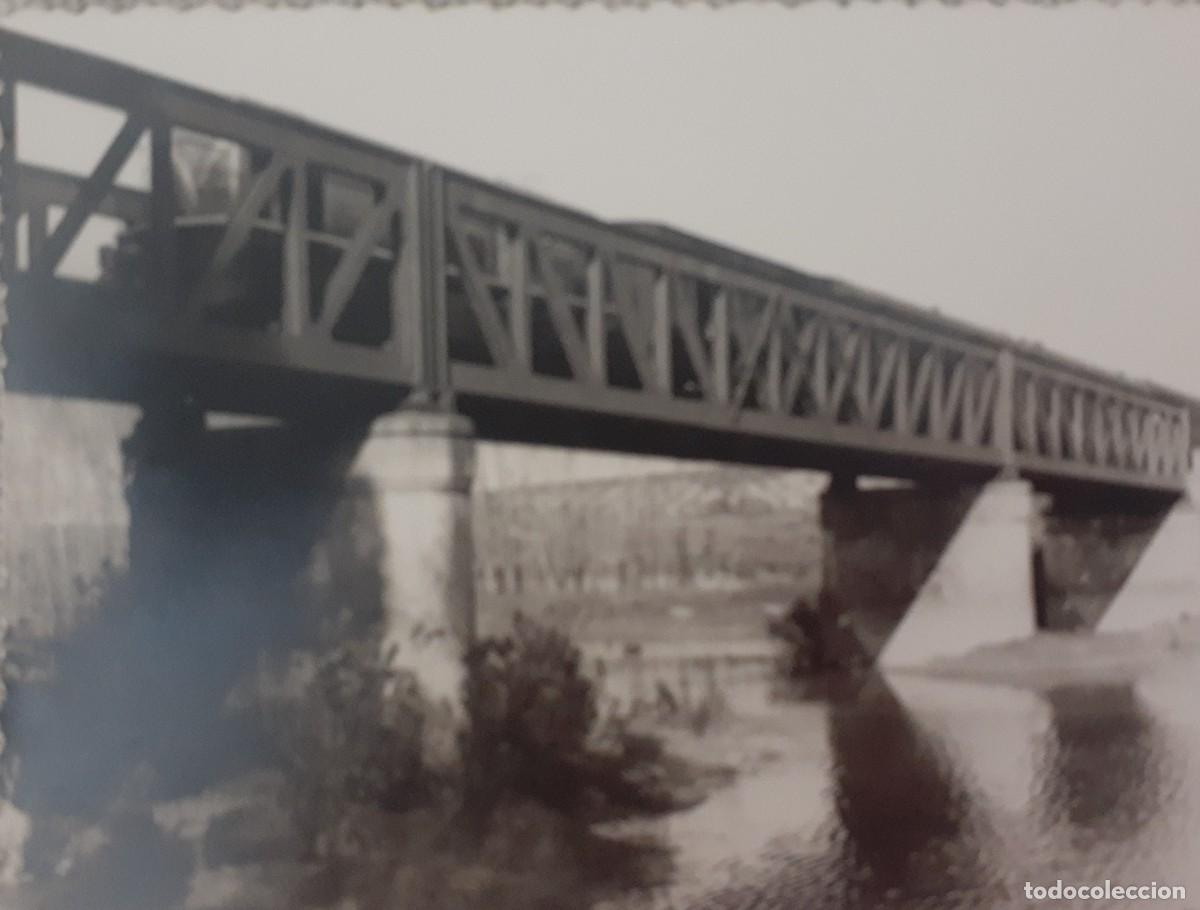 Coleccionismo: AZNALCAZAR 1966, ANTIGUA FOTOGRAF&Iacute;A, 10X7 CM. APROX.