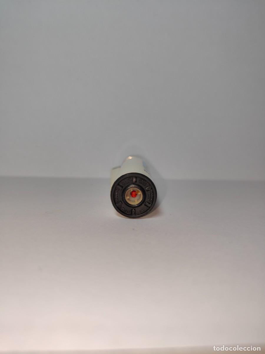 Coleccionismo: Clipper Sevilla Universal Red Pin - Foto 2