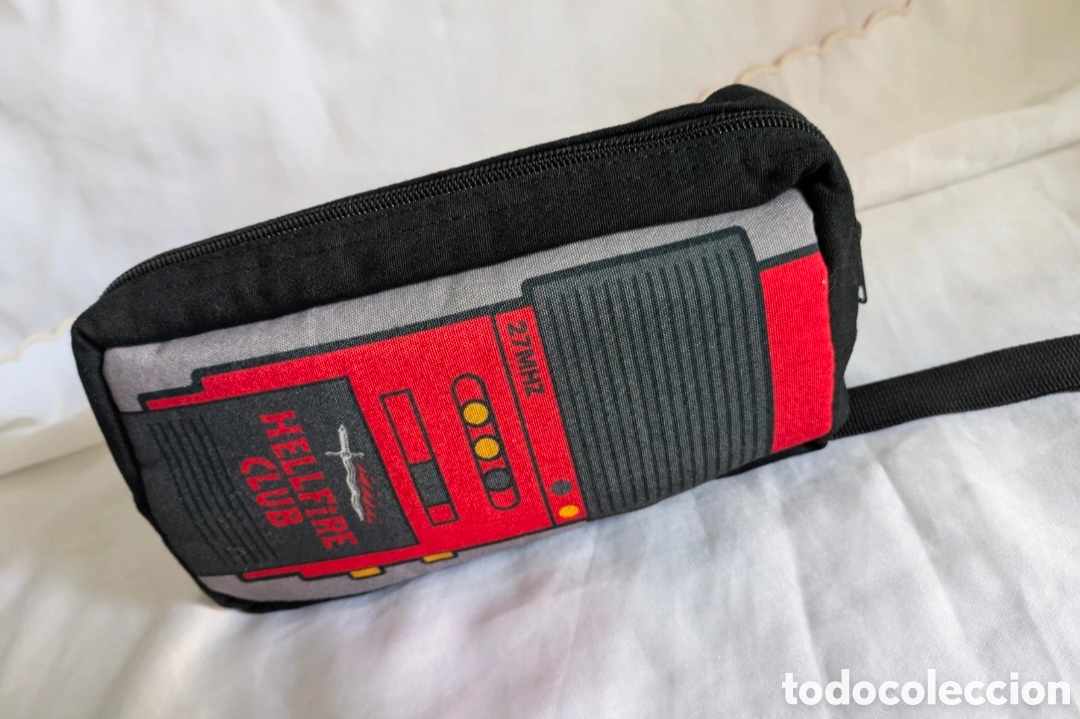 Coleccionismo: Strangers things bolso neceser estuche - Foto 4