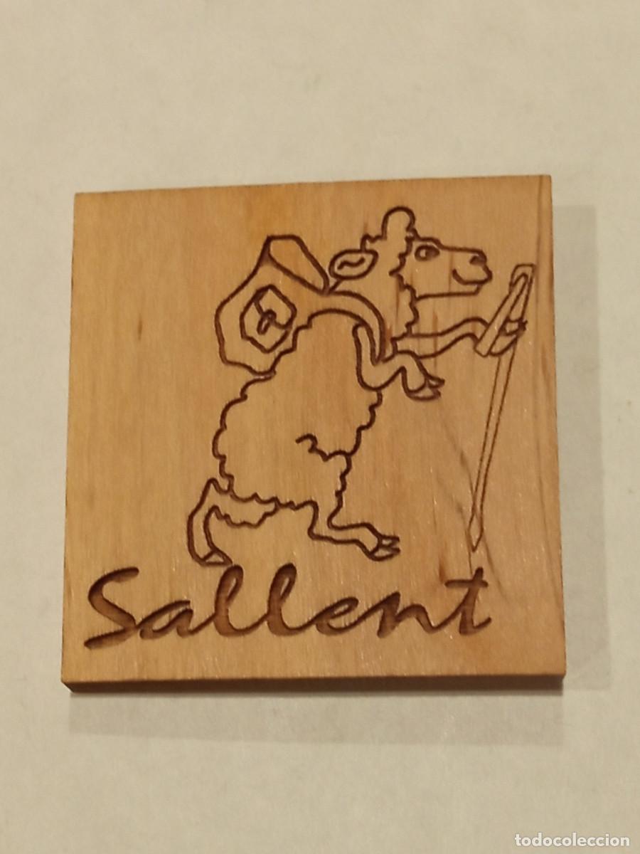 Collecting: Im&aacute;n Nevera - Recuerdo de Sallent Madera