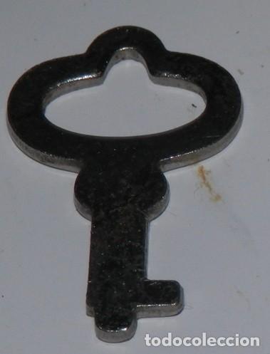 Coleccionismo: UNA PEQUE&Ntilde;A LLAVE ............ - Foto 1
