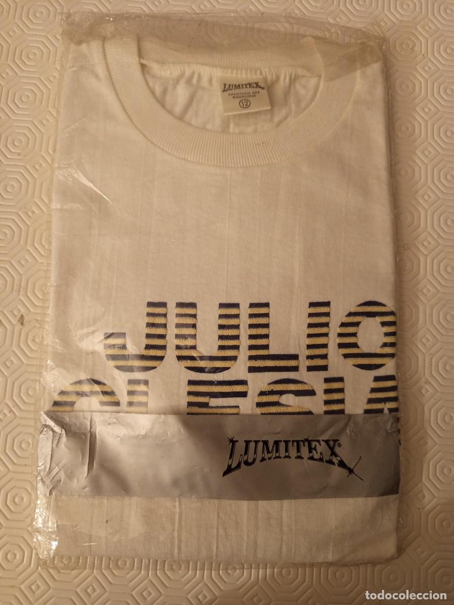 Coleccionismo: &Uacute;NICA CAMISETA DE LA GIRA DE JULIO IGLESIAS A&Ntilde;O 1983 DEL STAFF SIN COMERCIALIZAR.
