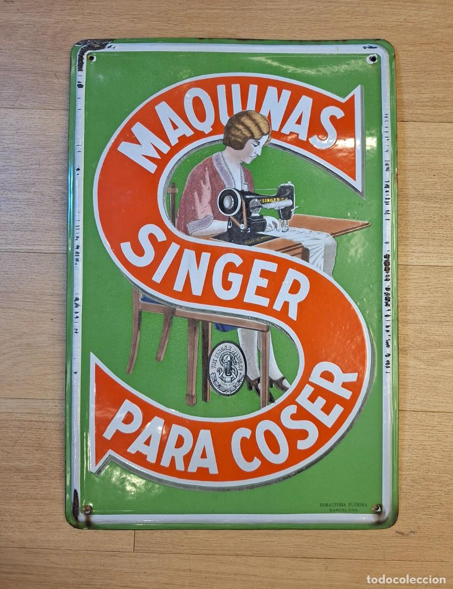 Coleccionismo: Antiguo cartel publicitario en metal esmaltado de la marca Singer