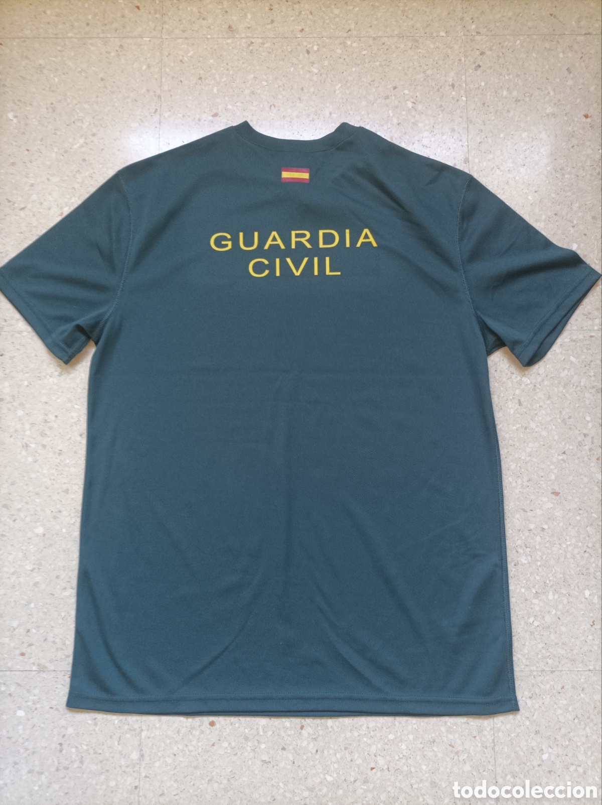 Collectionnisme: Camiseta t&eacute;cnica Guardia Civil Talla M