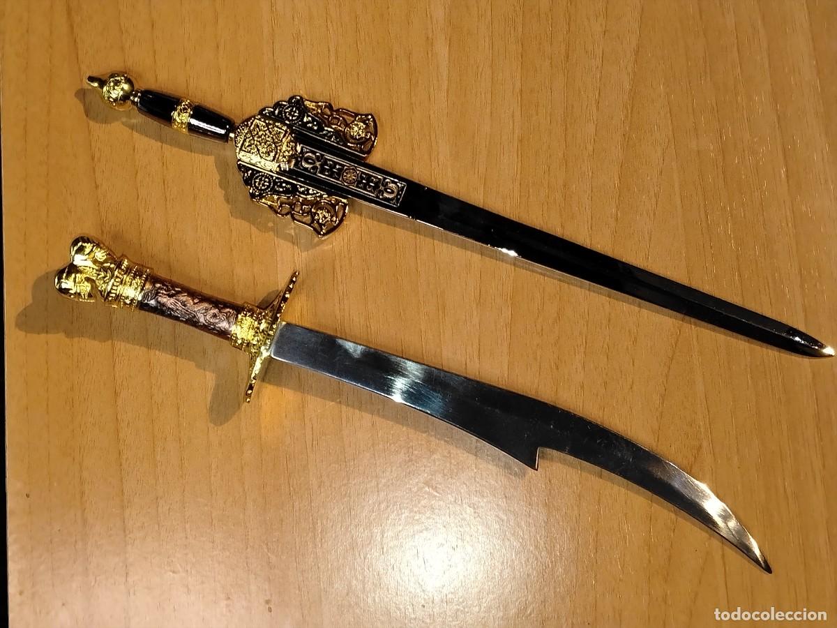 Colecionismo: 2 HIST&Oacute;RICAS MINI ESPADAS DE LEYENDA (GENGHIS KHAN Y BOABDIL,REY NAZARI DE GRANADA)EN ACERO