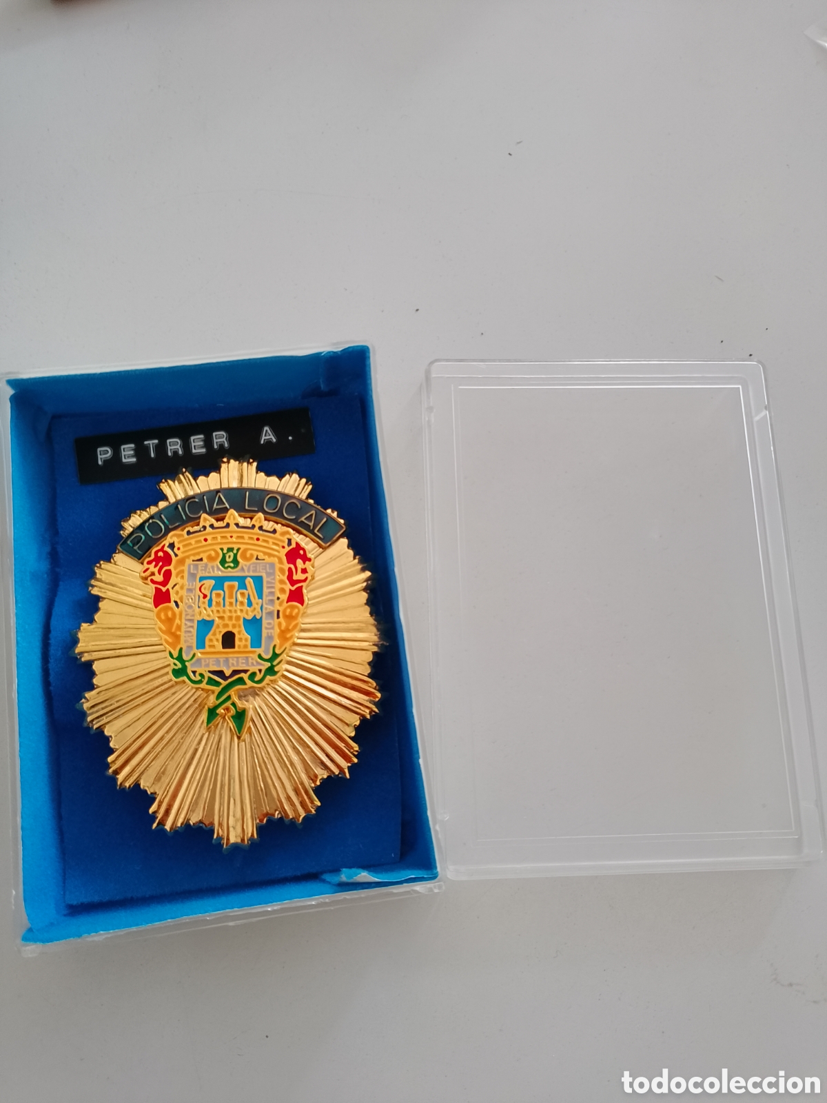 Sammeln: Insignia placa polic&iacute;a local Petrer alicante