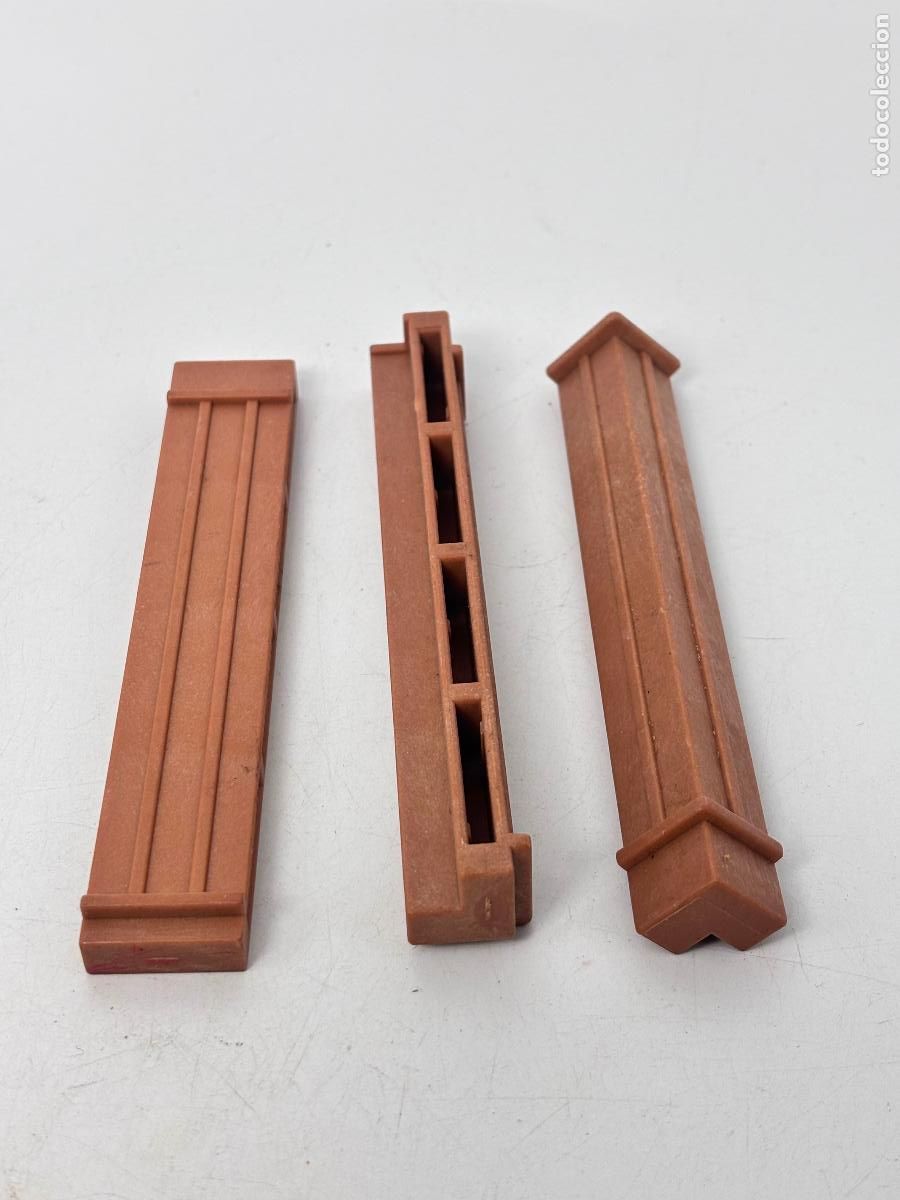 Coleccionismo: Playmobil lote pilar uni&oacute;n pared casa oeste estaci&oacute;n