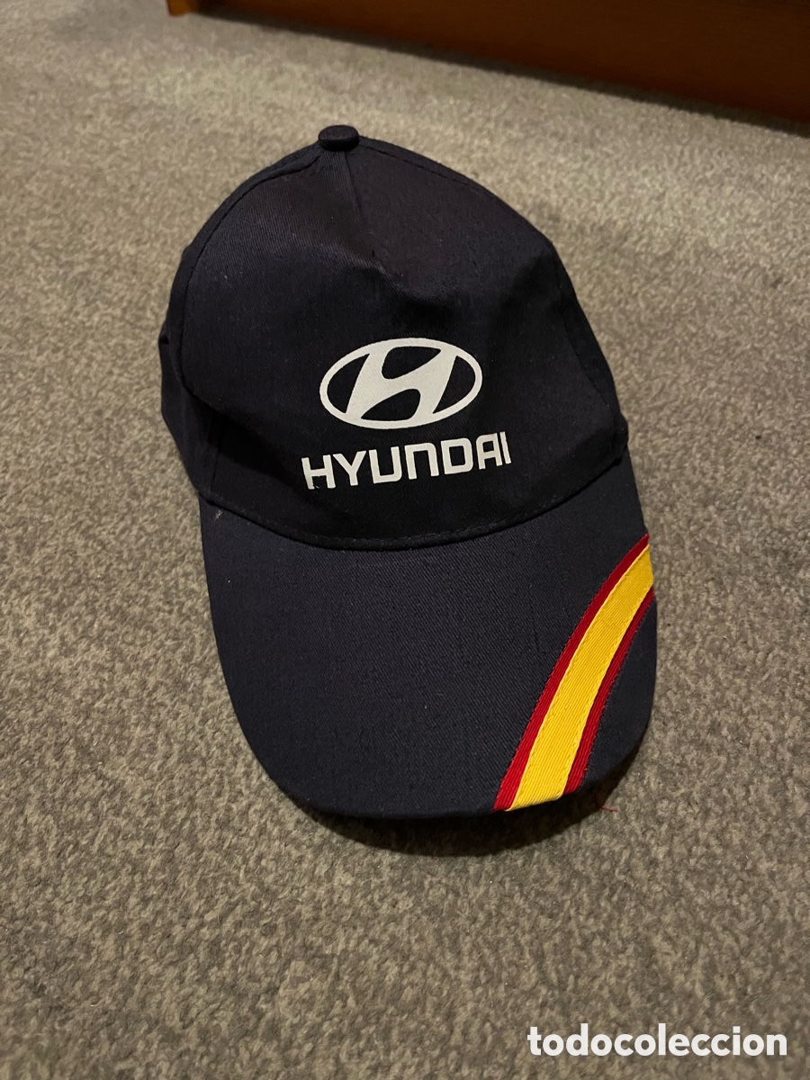 Collecting: Gorra HYUNDAI azul marino con bandera de Espa&ntilde;a. Con cierre ajustable de belcro