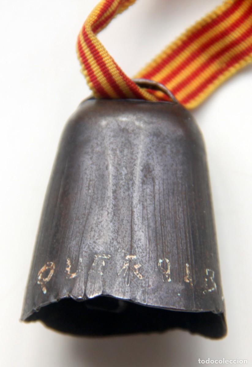 Collecting: QUERALBS: ESQUELLA / CENCERRO &ndash; 4 cm