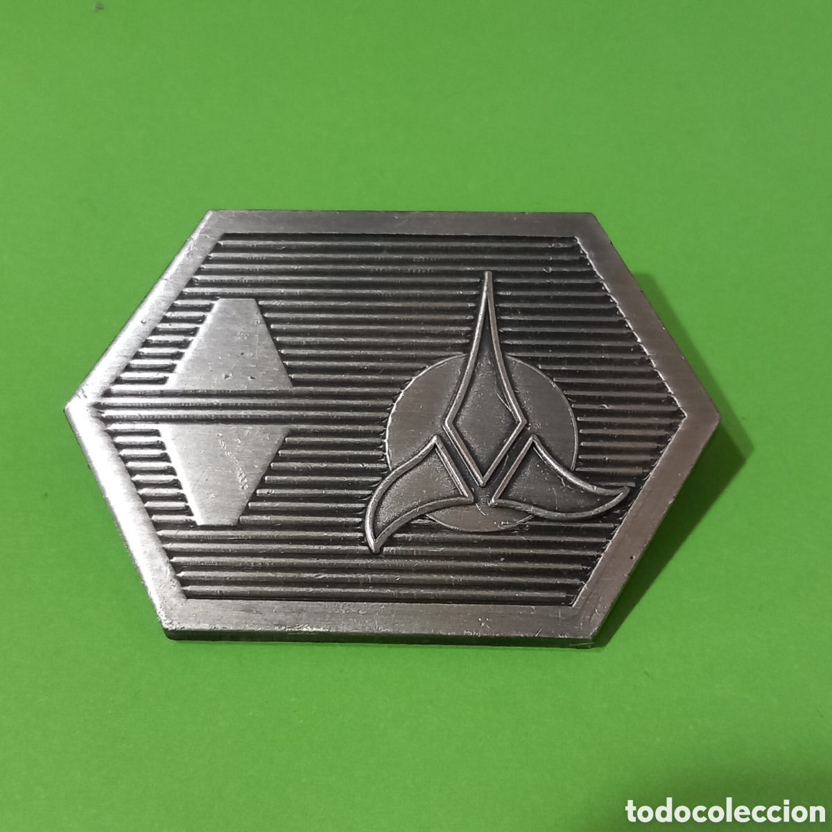 Coleccionismo: INSIGNIA-PIN COMUNICADOR KLINGON STAR TREK(COMO NUEVO)