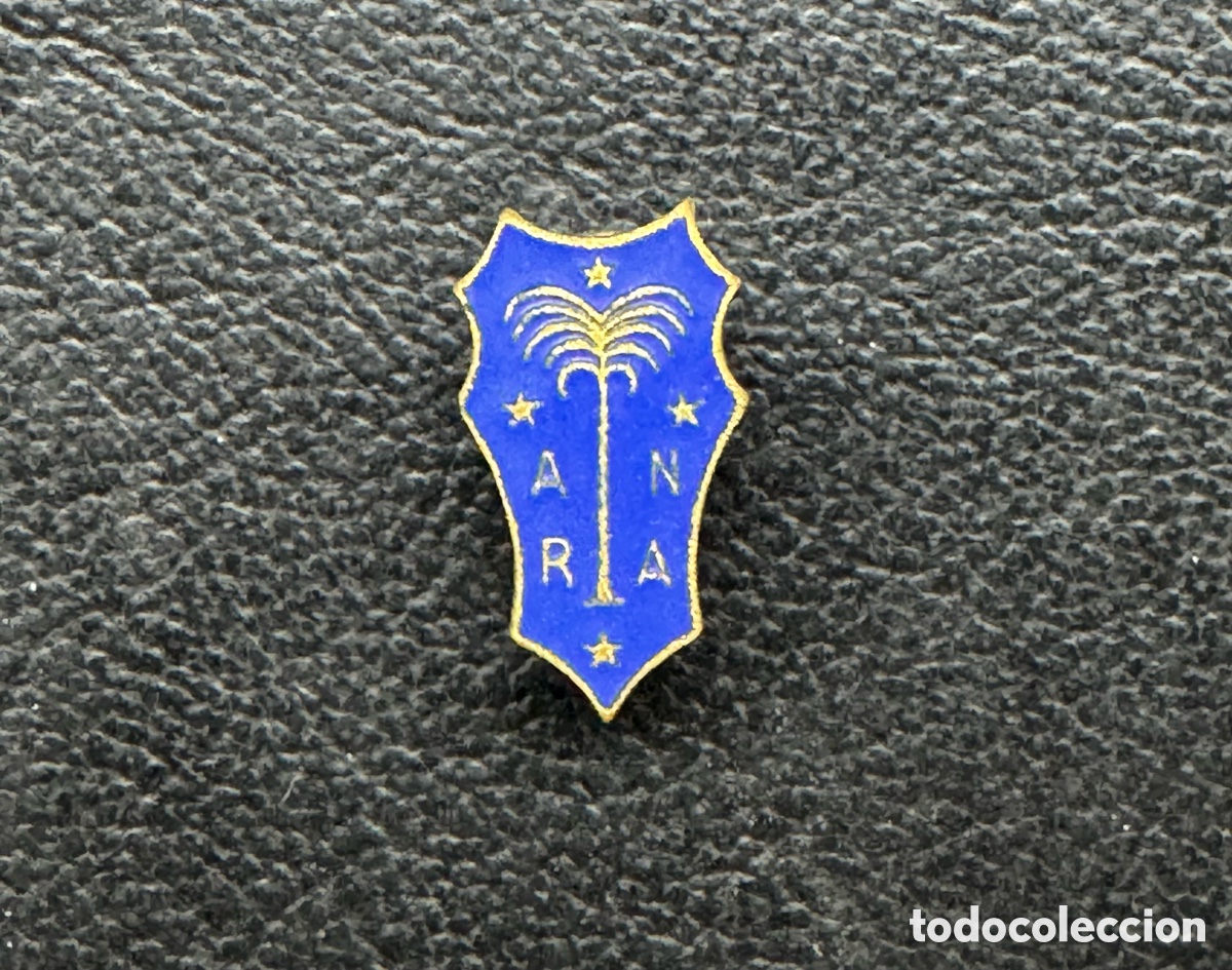 Colecionismo: Insignia del ANRA. Associazione Nazionale Reduci e Rimpatriati d'Africa