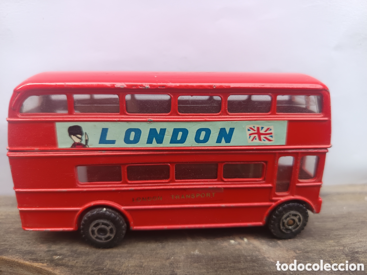 Sammeln: Autob&uacute;s London rojo M Persaud Ltd