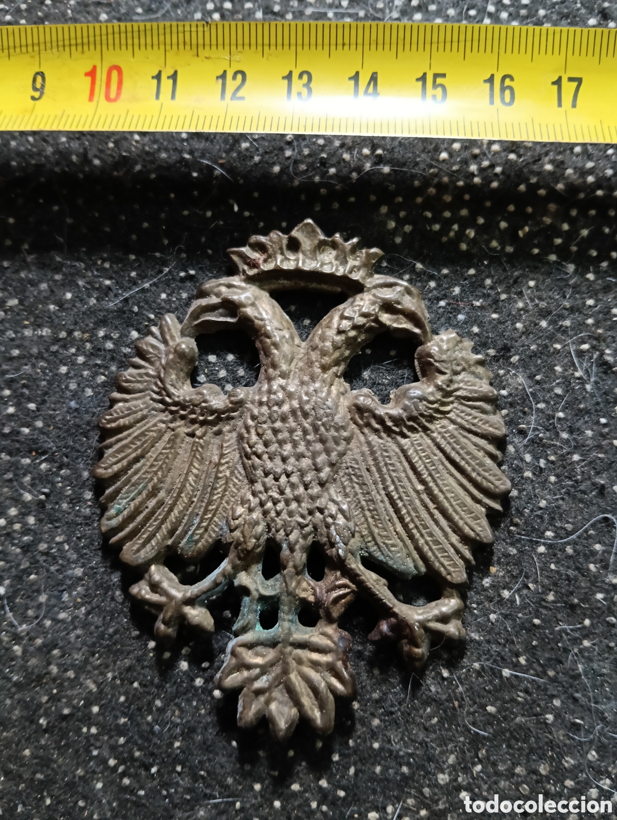 Collezionismo: ORIGINAL Insignia Emblema &Aacute;guila Bic&eacute;fala Metal - 7,78 x 6,2 cm. - &Eacute;poca Franco . A&ntilde;os 40 . Maciza