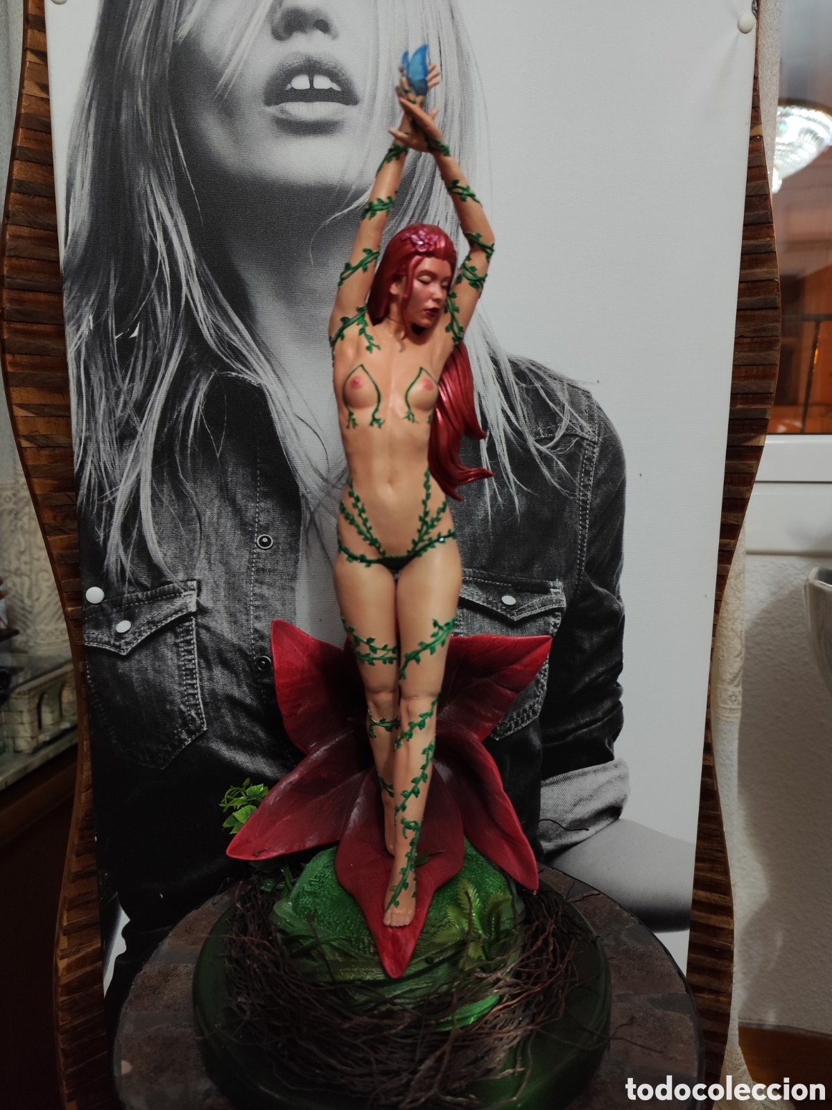 Collecting: Figura Poison Ivy resina 3d